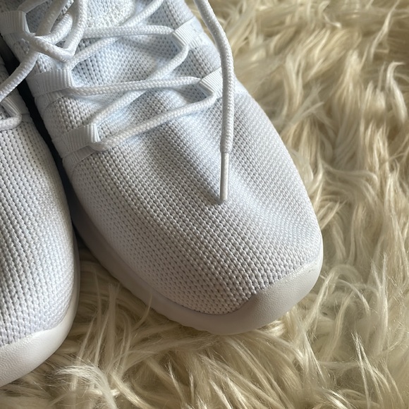 Athletic running work out crisp white lace up shoes sneakers hiking shoes sz 8 - Picture 12 of 17